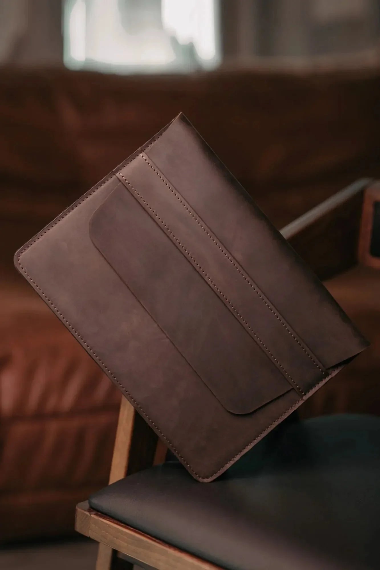 Vintage Leather Sleeve for Macbook - All sizes | Chocolate Brown - Skin and Skin