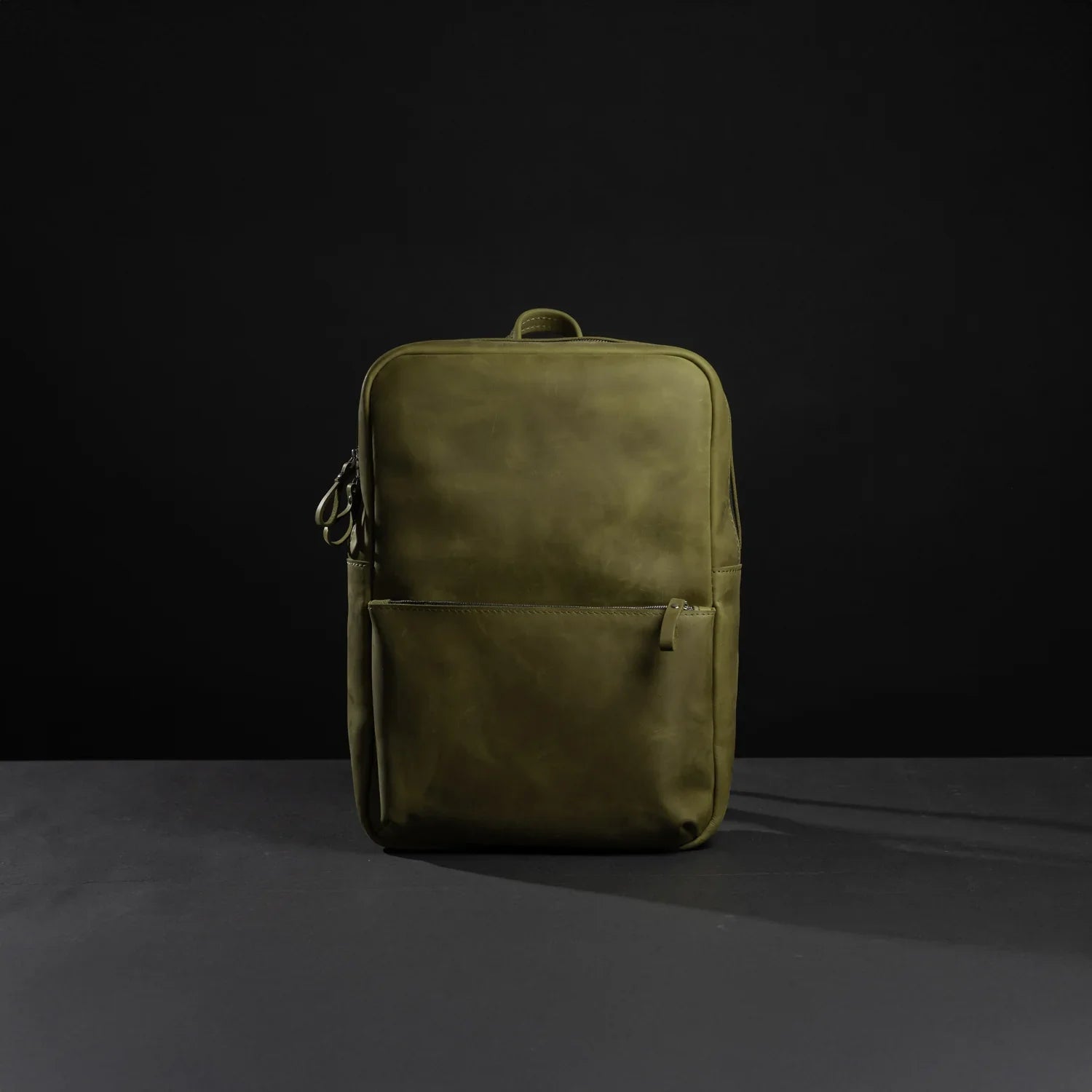 Матовий шкіряний рюкзак Nomad