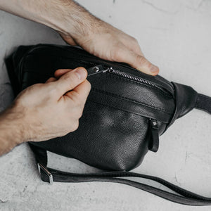 Leather Waist Bag with Zipper | Grainy Black - Skin and Skin