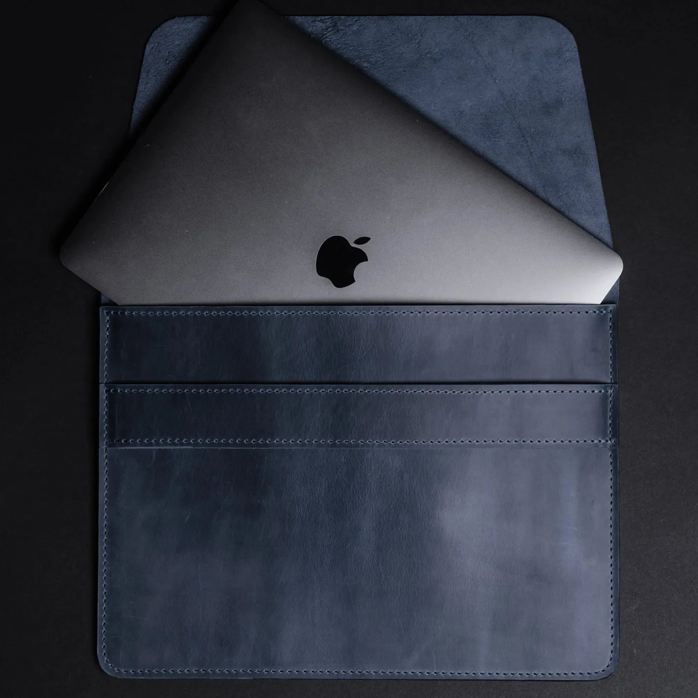 Distressed Leather Sleeve for Macbook - All sizes | Navy Blue - Skin and Skin