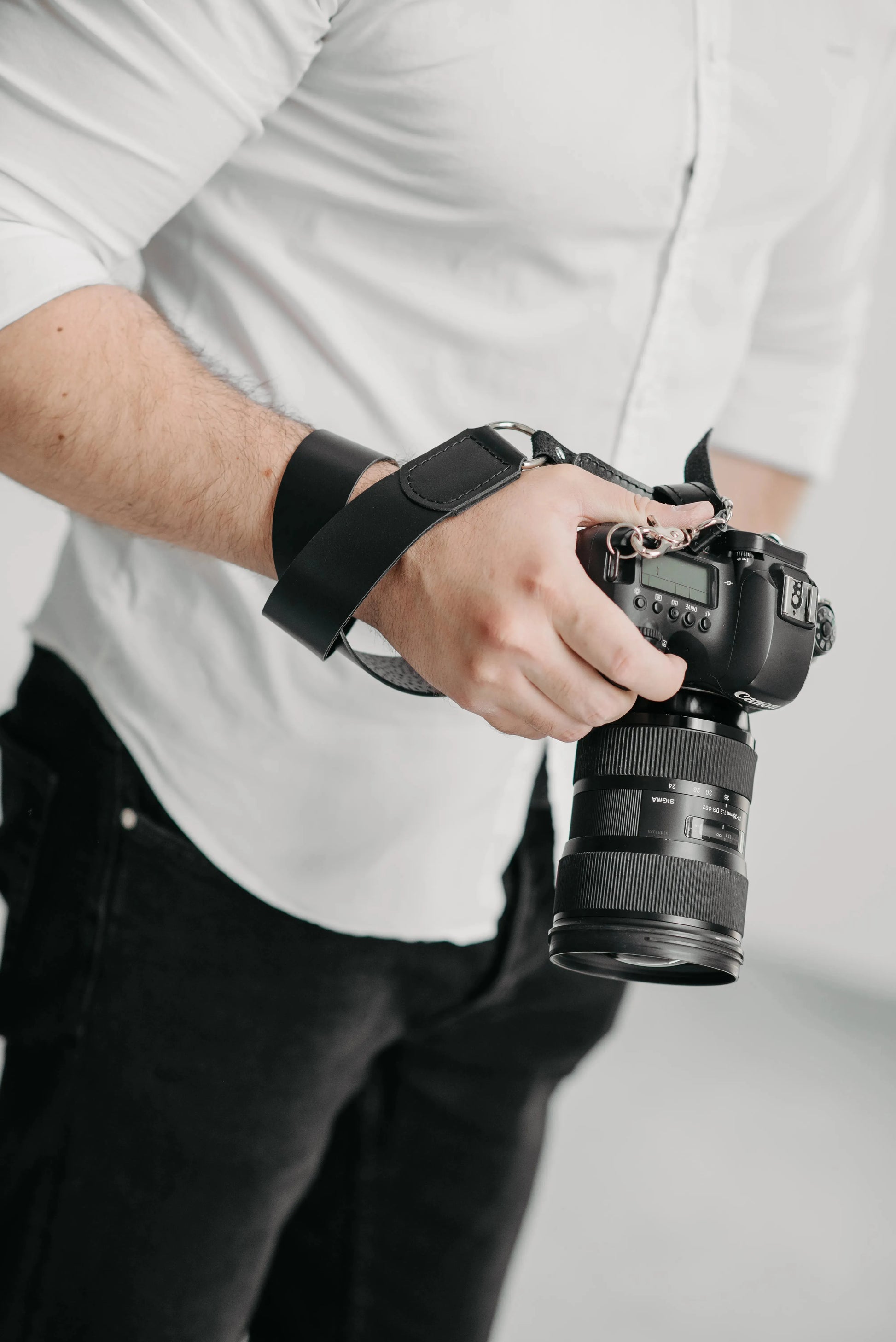 Leather Camera Strap | Black - Skin and Skin