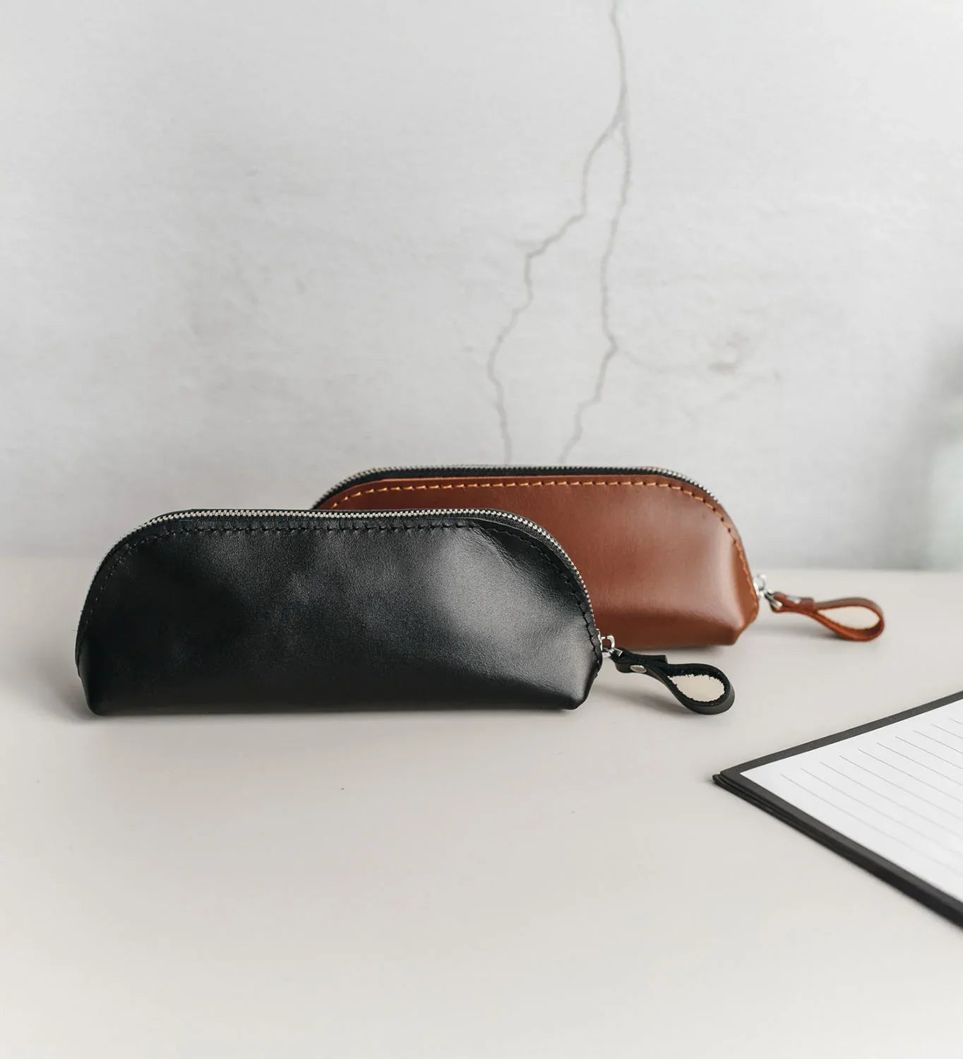 Шкіряний пенал на блискавці