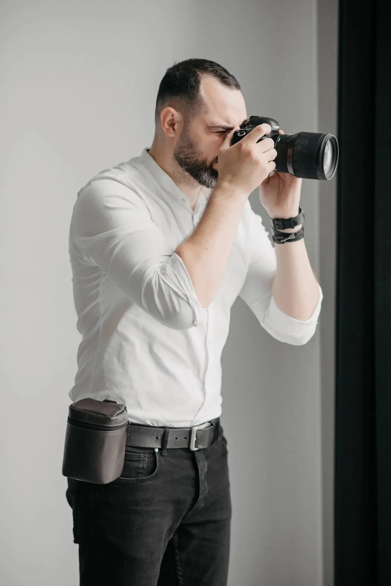 Full-Grain Leather Camera Lens Case | Chocolate Brown - Skin and Skin