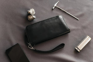 Zip Leather Clutch Wallet | Smooth Black - Skin and Skin