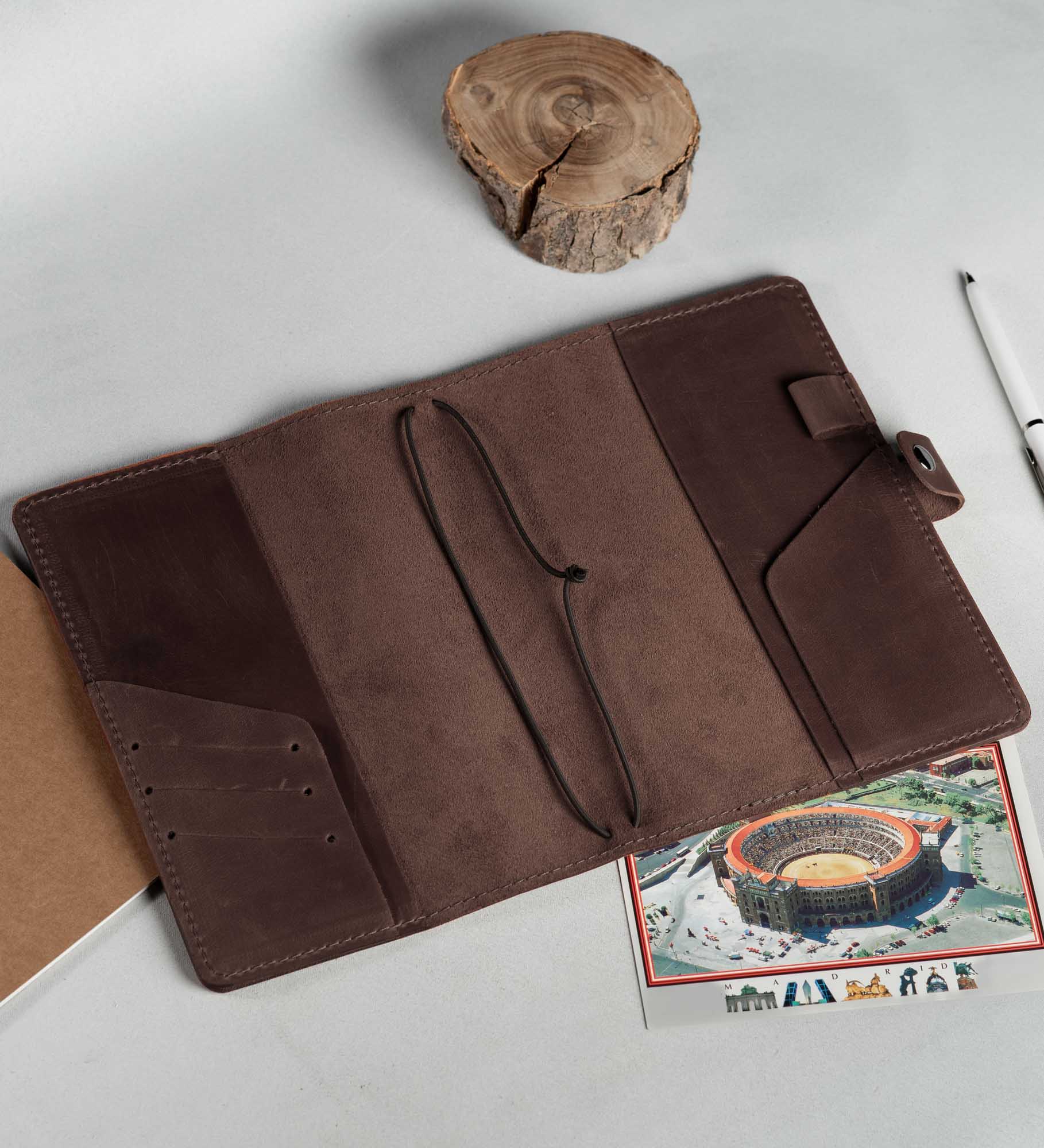 Обкладинка для блокноту Crazy Horse на кнопці A5