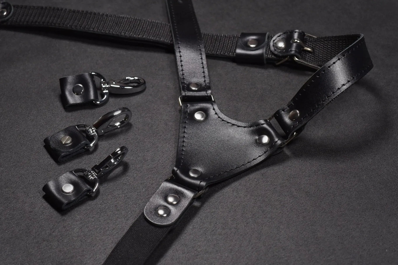 Premium Leather Braces with Buckles | Black - Skin and Skin