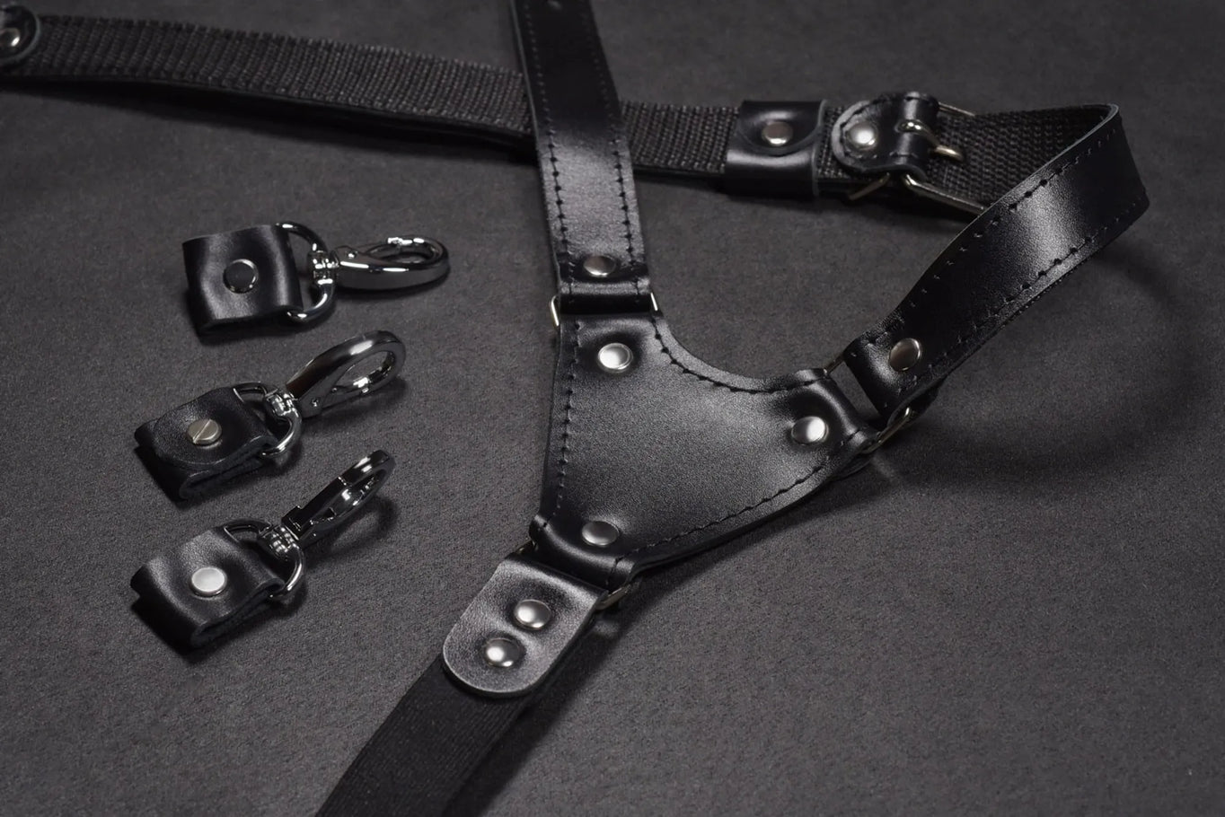 Premium Leather Braces with Buckles | Black - Skin and Skin
