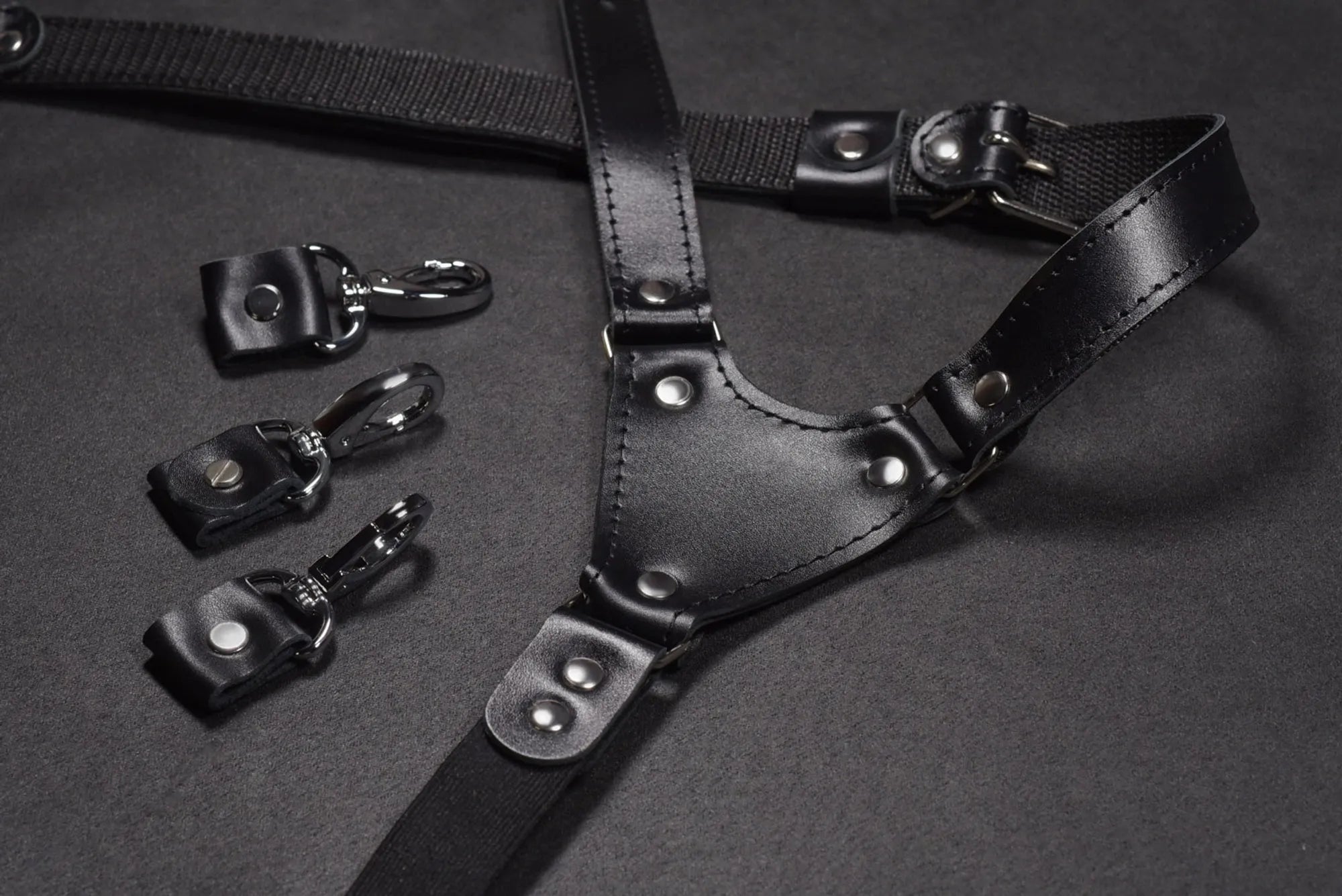 Premium Leather Braces with Buckles | Black - Skin and Skin