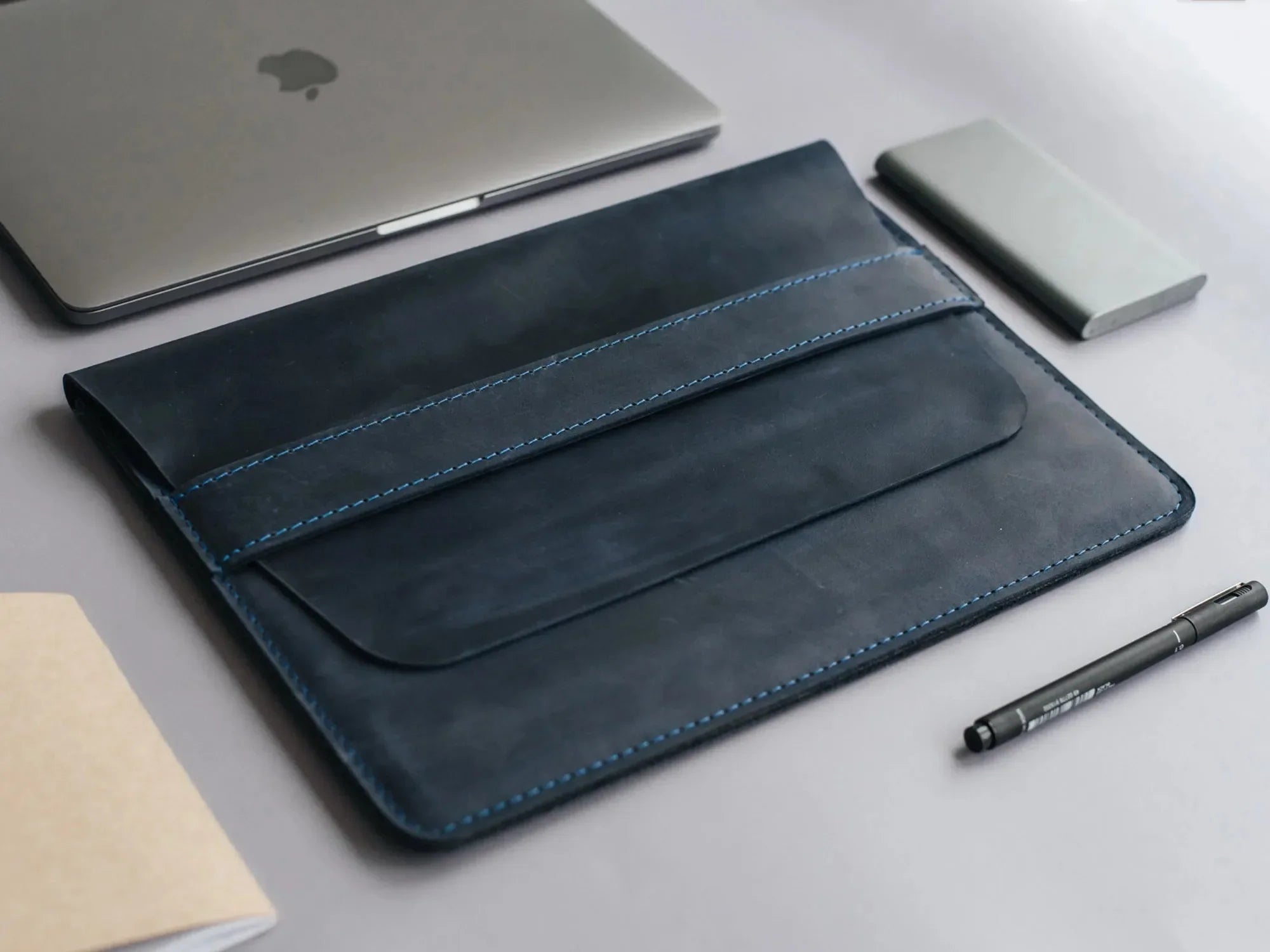 Distressed Leather Sleeve for Macbook - All sizes | Navy Blue - Skin and Skin