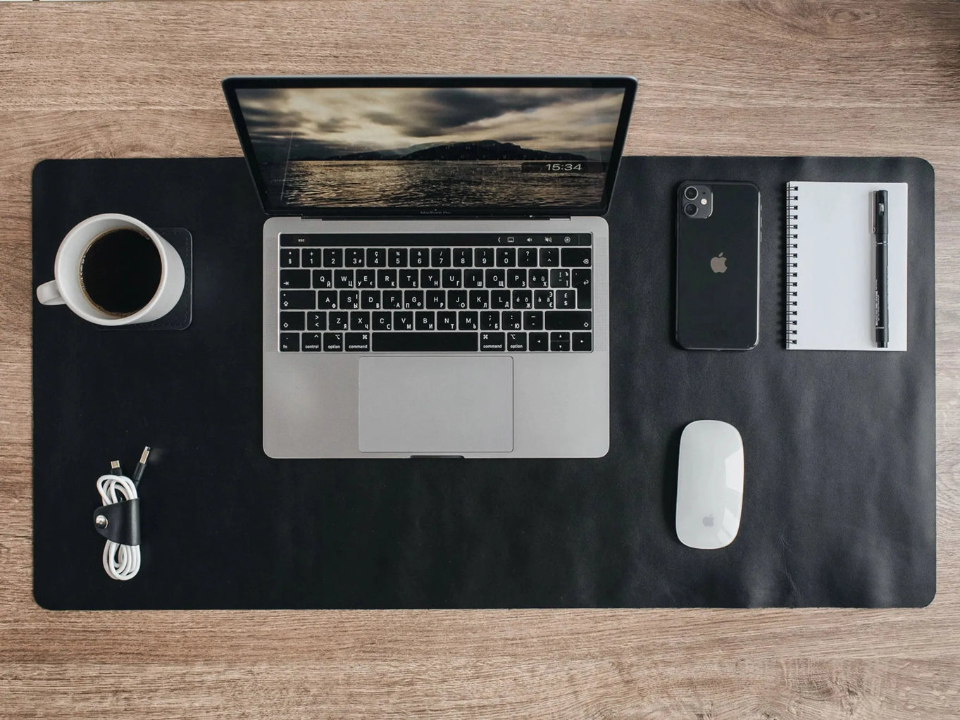 Leather Deskpad | Smooth | Black - Skin and Skin
