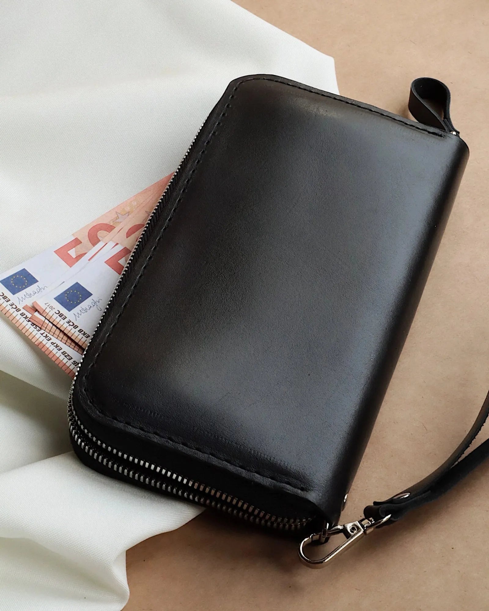 Zip Leather Clutch Wallet | Smooth Black - Skin and Skin