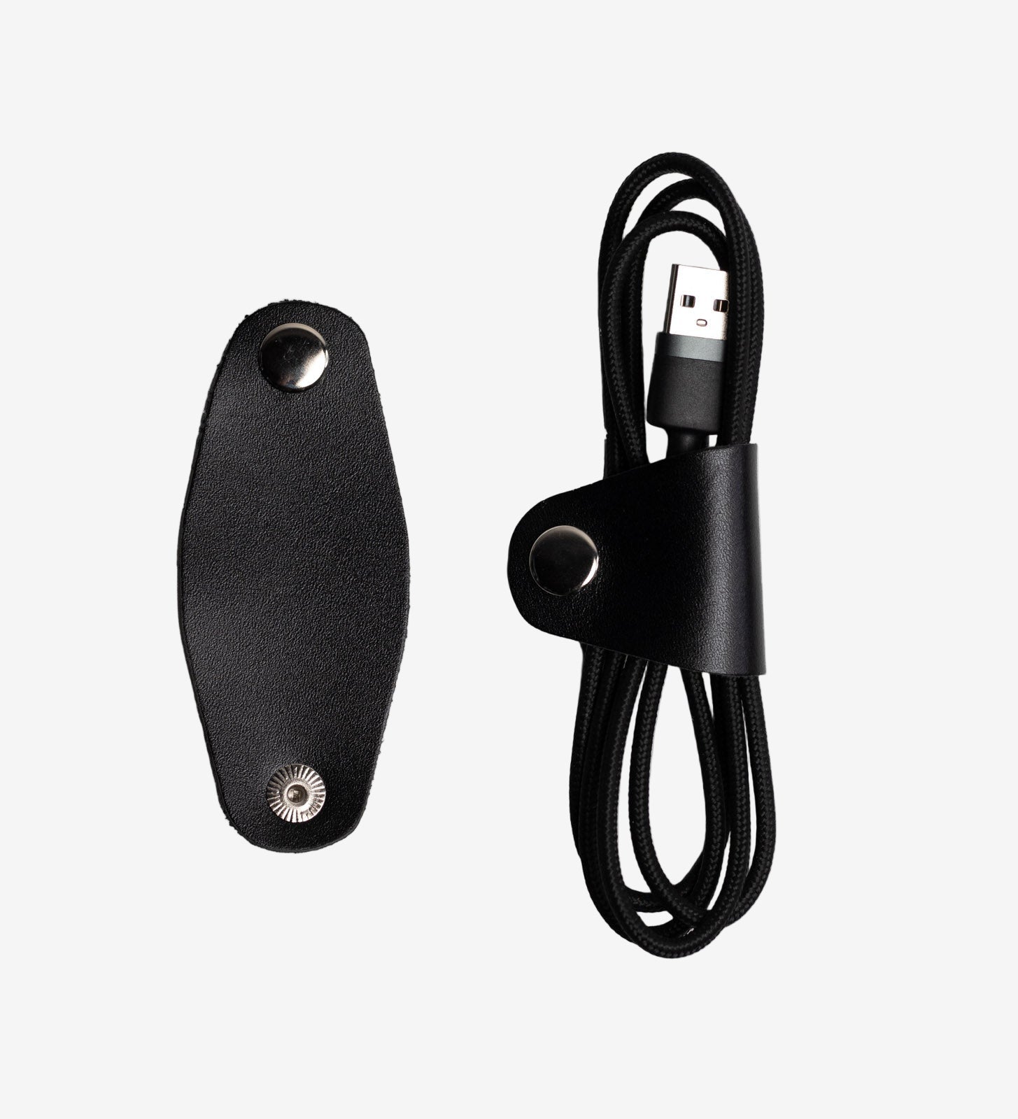 Шкіряний холдер для дротів