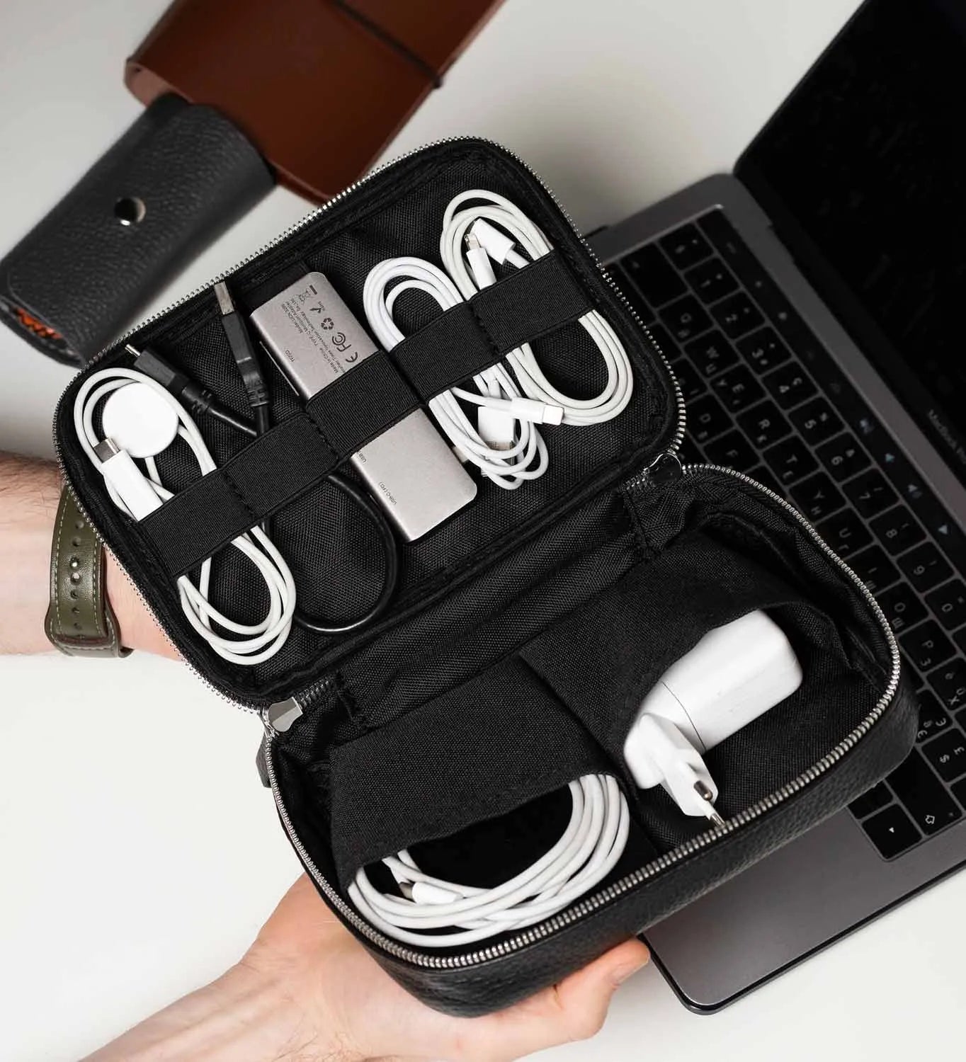 Органайзер для техніки та кабелів | KeepTech