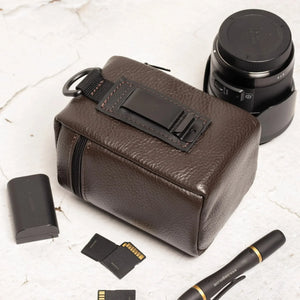 Full-Grain Leather Camera Lens Case | Chocolate Brown - Skin and Skin