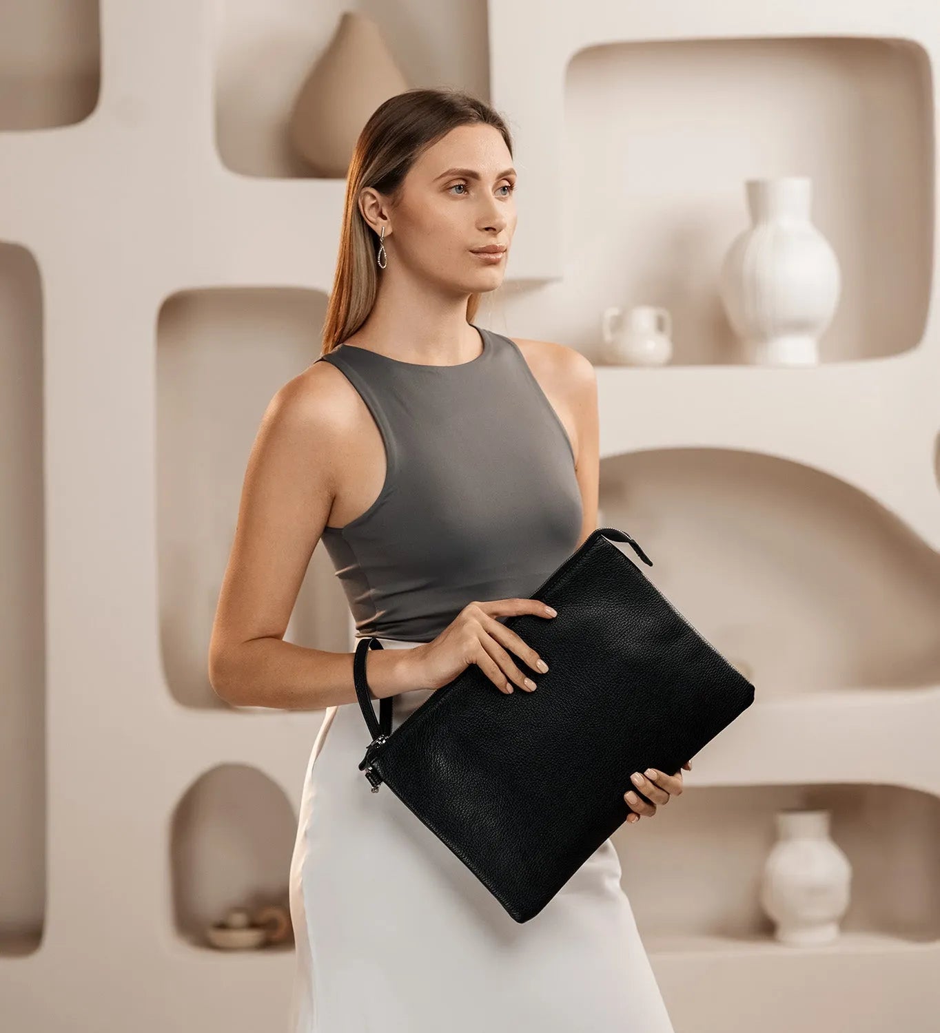 Клатч із зернистої шкіри на блискавці | 3 розміри