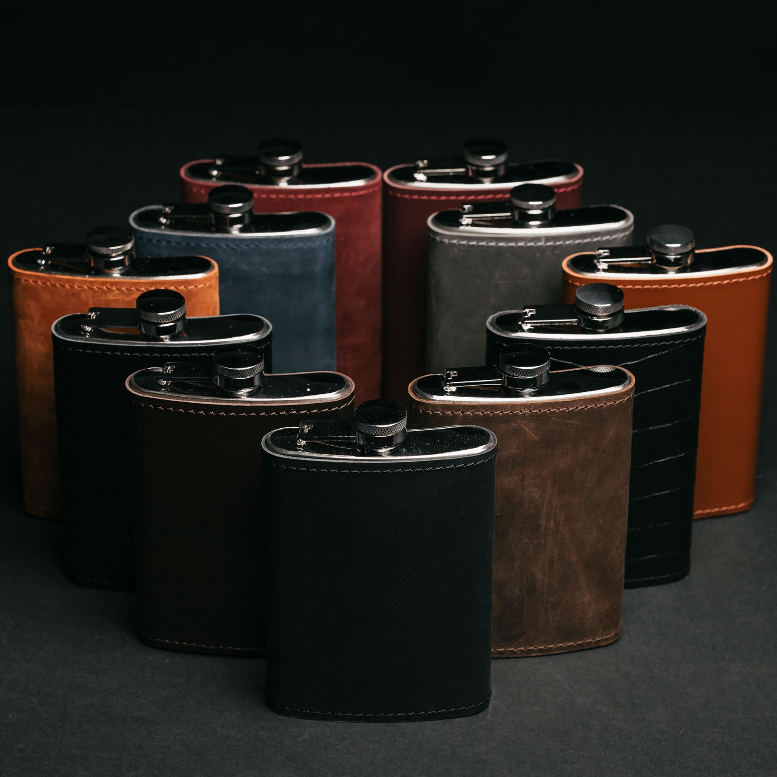 Фляга в чохлі з гладкої шкіри